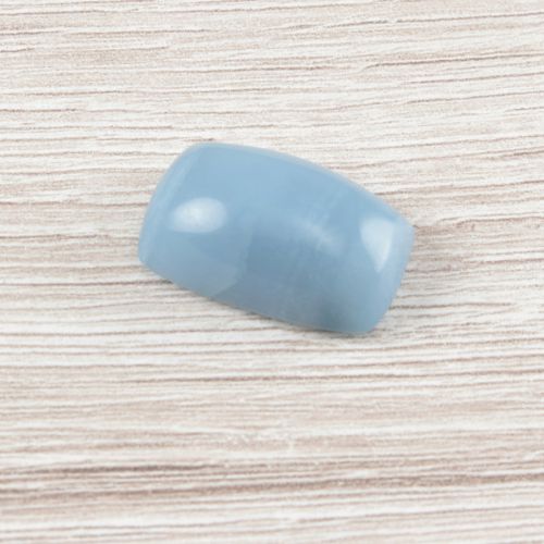 Opal niebieski kaboszon 20x12 mm OPA1027