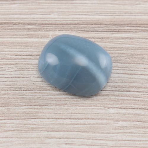 Opal niebieski kaboszon ok. 16x13 mm OPA1058 II