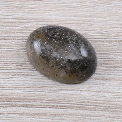 Czarny kamień słoneczny kaboszon owal 20x15 mm KSŁ0114