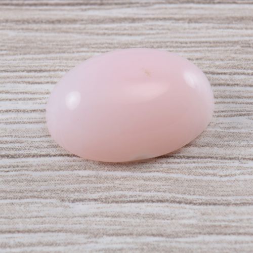 Opal różowy kaboszon owal ok. 14x10 mm OPA1319