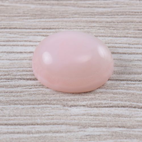 Opal różowy kaboszon owal ok. 11x9 mm OPA1396