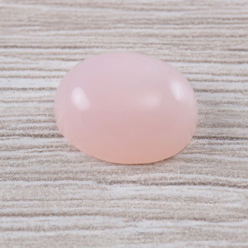 Opal różowy kaboszon owal ok. 11x9 mm OPA1401