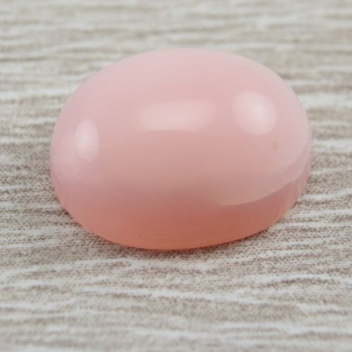 Opal różowy kaboszon owal ok. 11x9 mm OPA1420