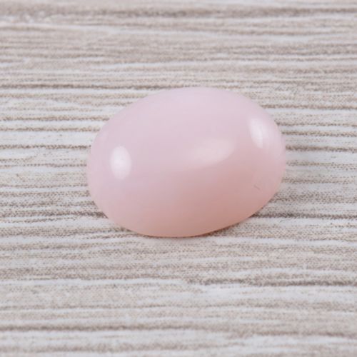 Opal różowy kaboszon owal ok. 11x9 mm OPA1469