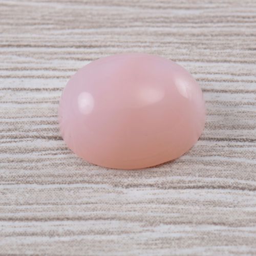 Opal różowy kaboszon owal ok. 11x9 mm OPA1470