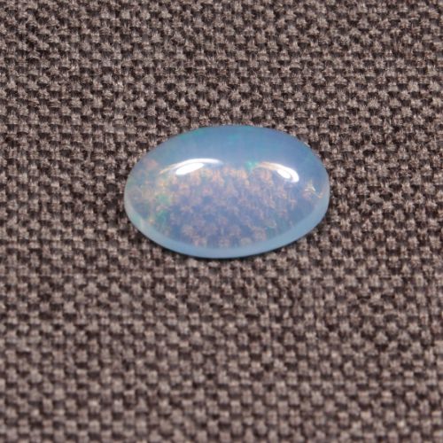 Opal z Etiopii kaboszon ok. 13x9 mm OPA1546