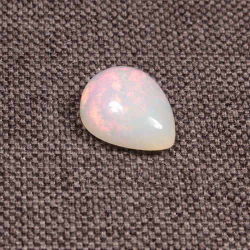 Opal z Etiopii kaboszon ok. 13x10 mm OPA1593