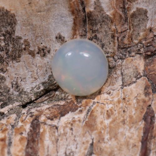 Opal z Etiopii kaboszon ok. 5,01 mm OPA0583