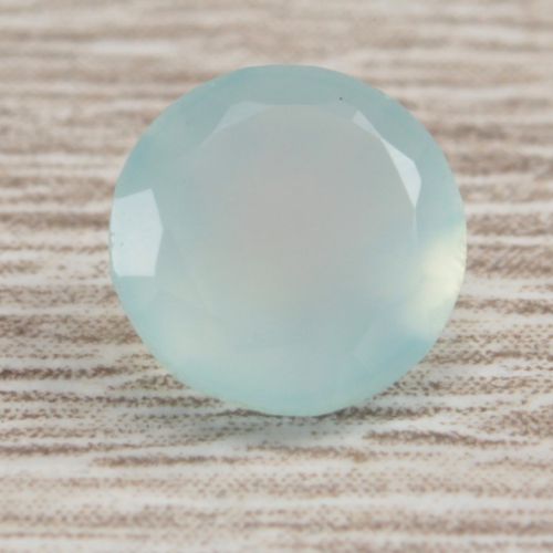 chalcedon, chalcedon fasetowany, chalcedon aqua, chalcedon okrągły, chalcedon fi 6 mm, chalcedon diamentowy, chalcedon aqua fasetowany, chalcedon szlif diamentowy, chalcedon do biżuterii, chalcedon do oprawy, kamień do oprawy, chalcedon mały, sklep z minerałami, sklep z kamieniami, czaroity, czaroity.pl